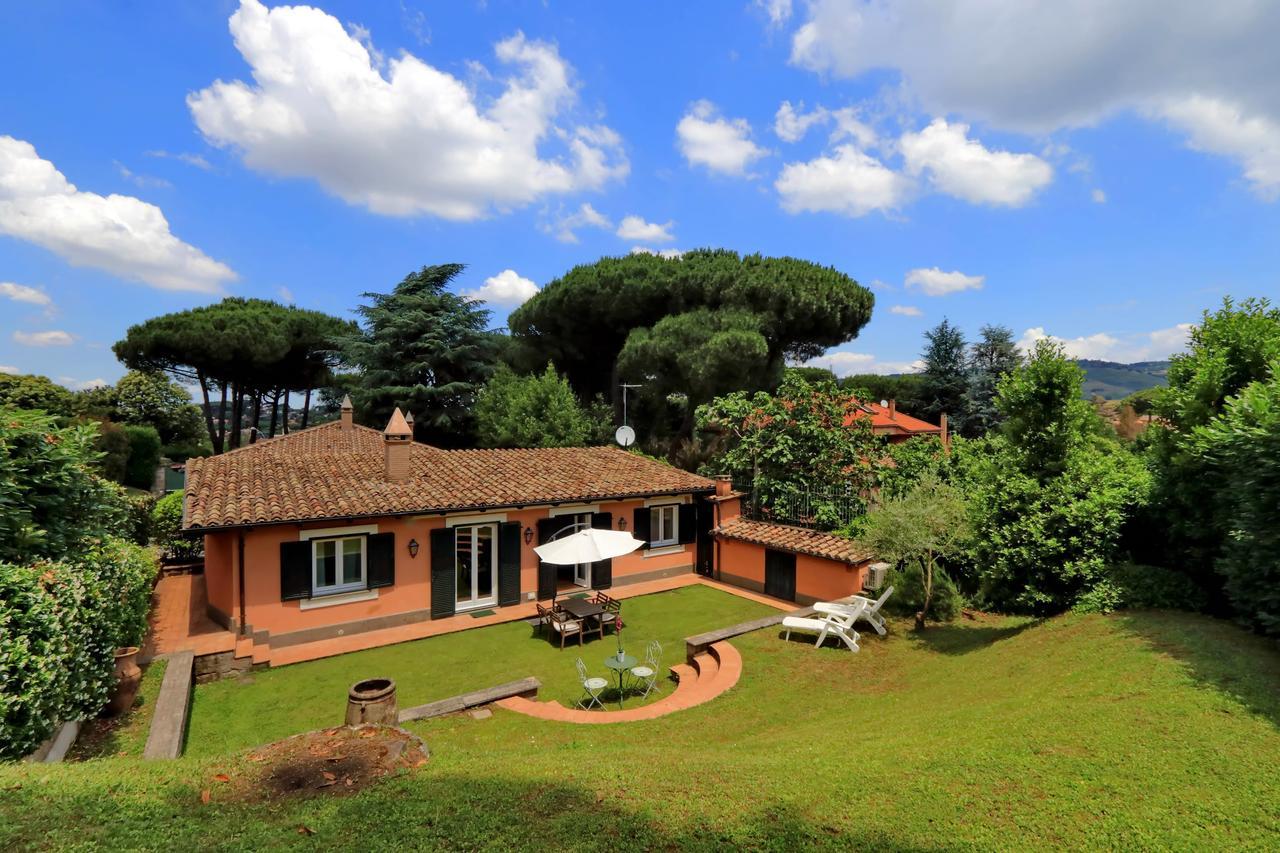 Via Pierre Villa Ciampino Buitenkant foto